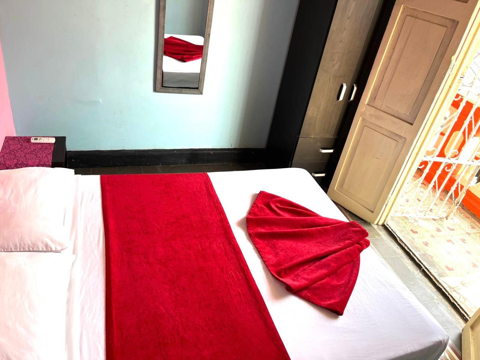 La Viduka Hostel Картахена Экстерьер фото